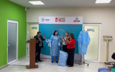 Donan batas médicas a clínicas municipales de Arteaga